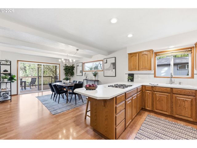 14055 Ne RIVER VISTA Ln, Aurora, OR 97002