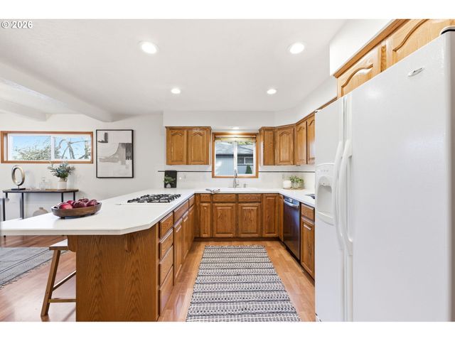 14055 Ne RIVER VISTA Ln, Aurora, OR 97002