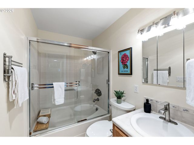 14055 Ne RIVER VISTA Ln, Aurora, OR 97002