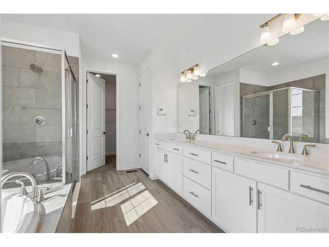 800 Lawson Dr, Elizabeth, CO 80107