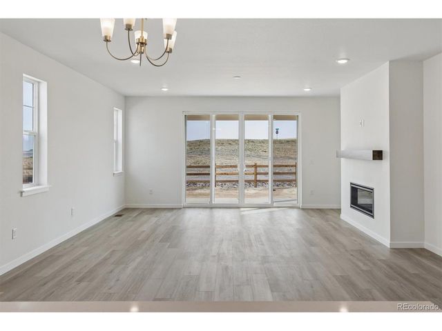 800 Lawson Dr, Elizabeth, CO 80107