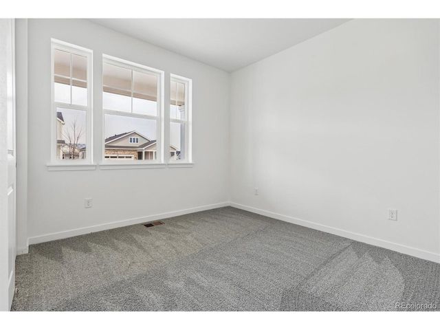 800 Lawson Dr, Elizabeth, CO 80107