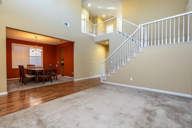 1920 Trail Way, Turlock, CA 95382