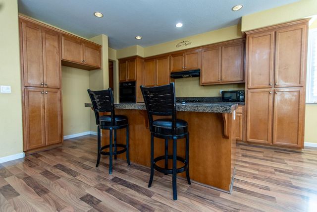 1920 Trail Way, Turlock, CA 95382