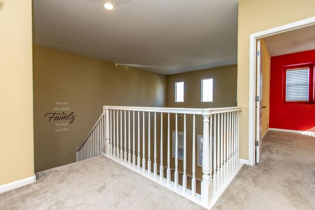 1920 Trail Way, Turlock, CA 95382