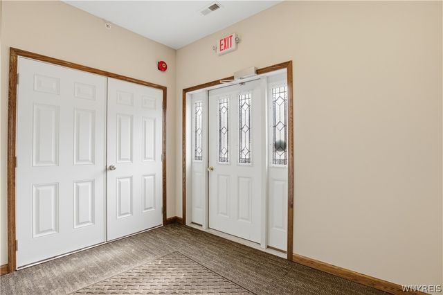 1130 Orchard Park Road, West Seneca, NY 14224