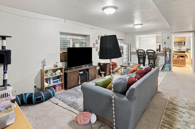 1013 S 200 W, Orem, UT 84058