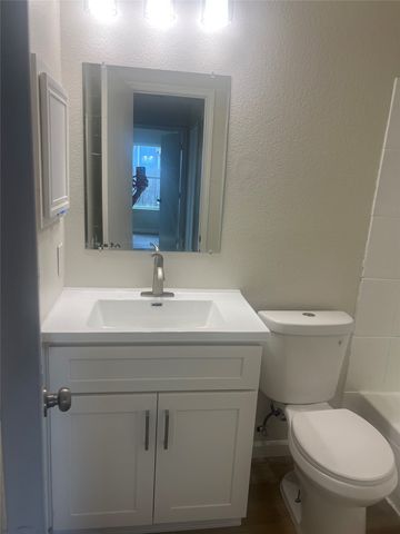 5209 Wyndham Court, Garland, TX 75043