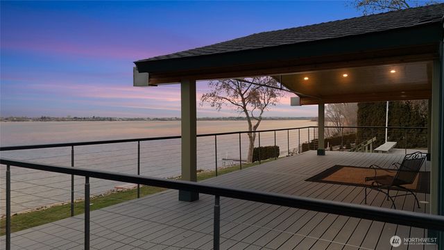 2102 Elgin Road NE, Moses Lake, WA 98837