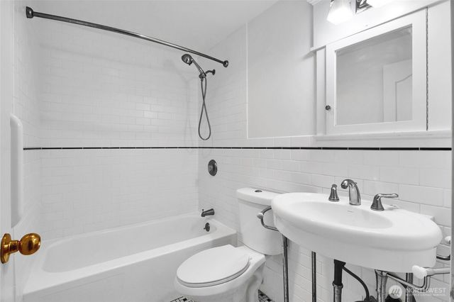 2102 Elgin Road NE, Moses Lake, WA 98837