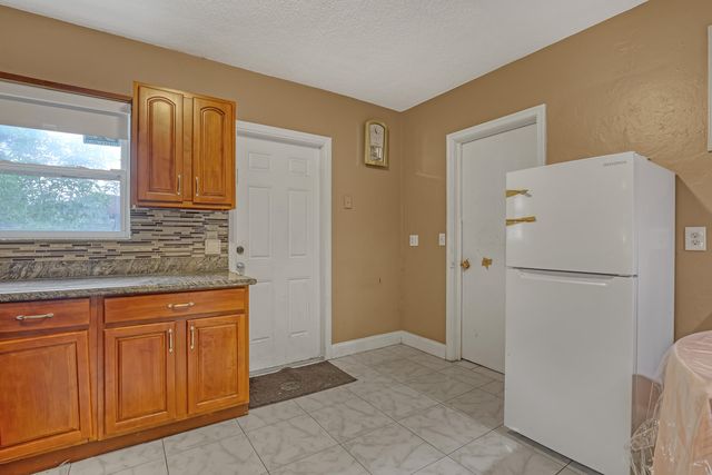 1627 4th Court NE, Boynton Beach, FL 33435
