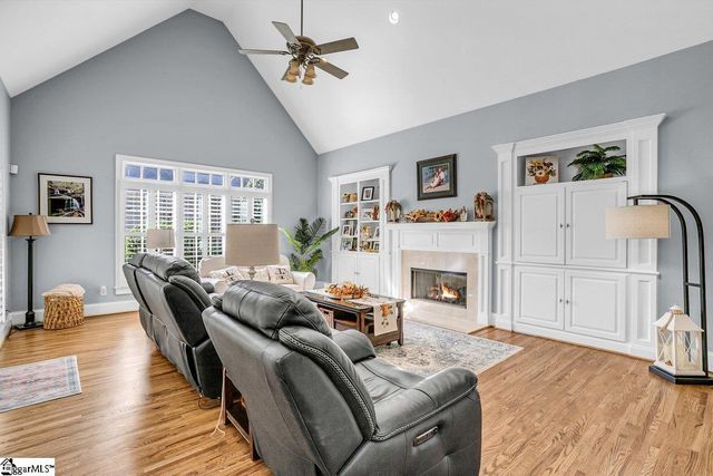 31 Allegheny Run, Simpsonville, SC 29681