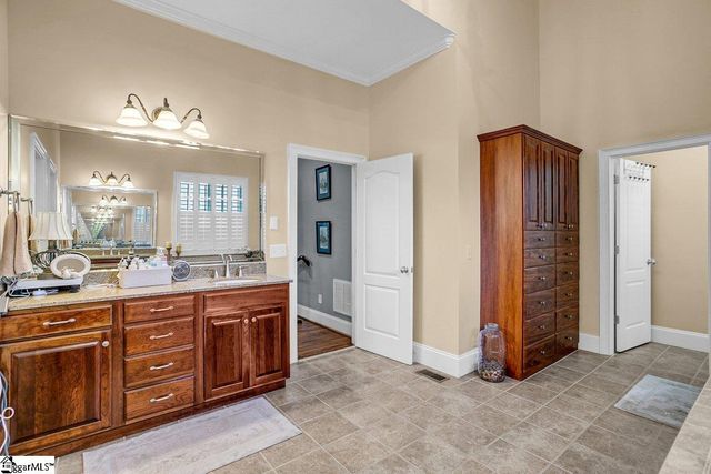 31 Allegheny Run, Simpsonville, SC 29681