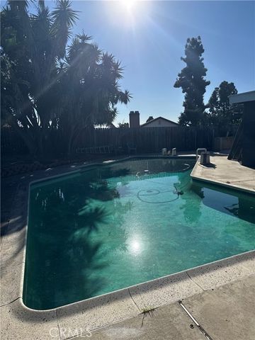 350 Tourmaline Court, Chula Vista, CA 91911