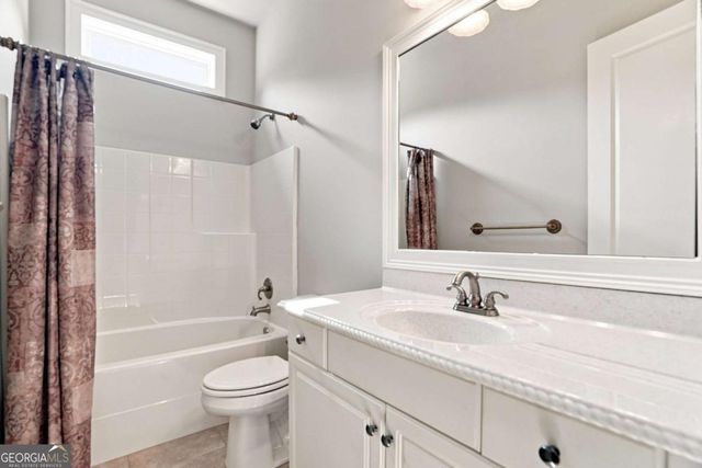 312 Twin Peaks Loop, Canton, GA 30114