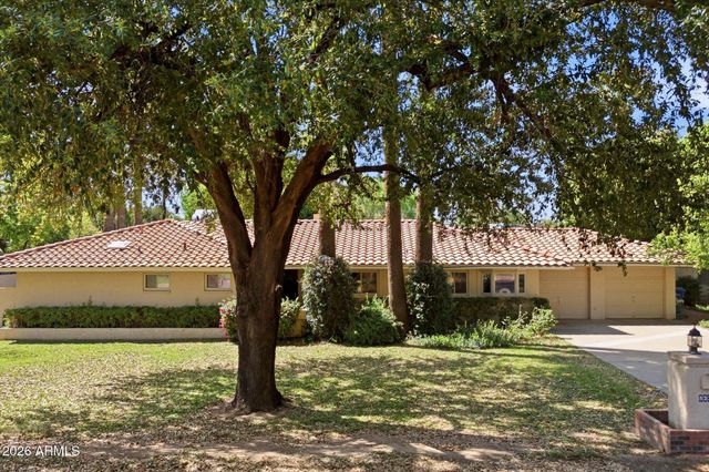 8324 N 8TH Avenue, Phoenix, AZ 85021