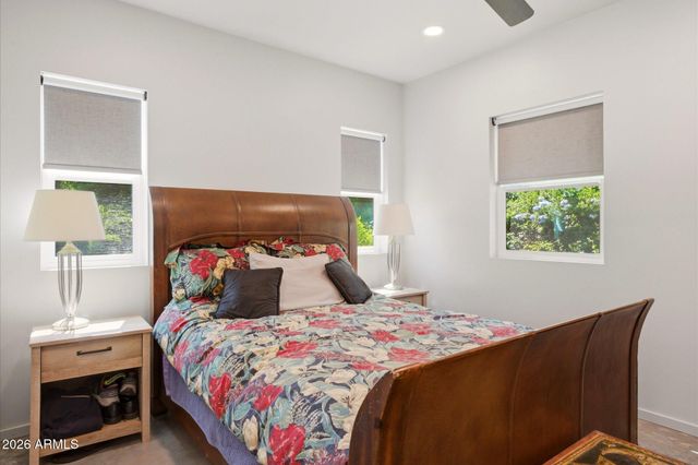 8324 N 8TH Avenue, Phoenix, AZ 85021