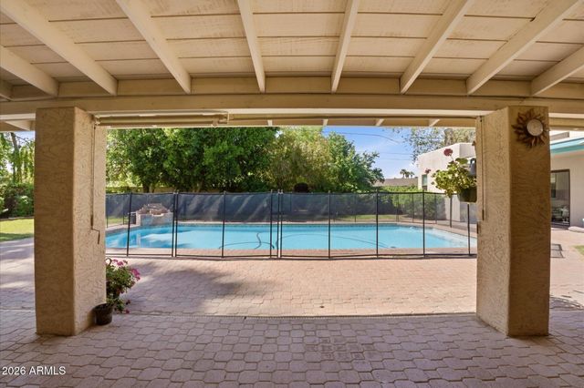 8324 N 8TH Avenue, Phoenix, AZ 85021