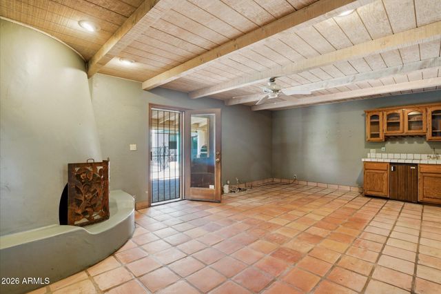 8324 N 8TH Avenue, Phoenix, AZ 85021