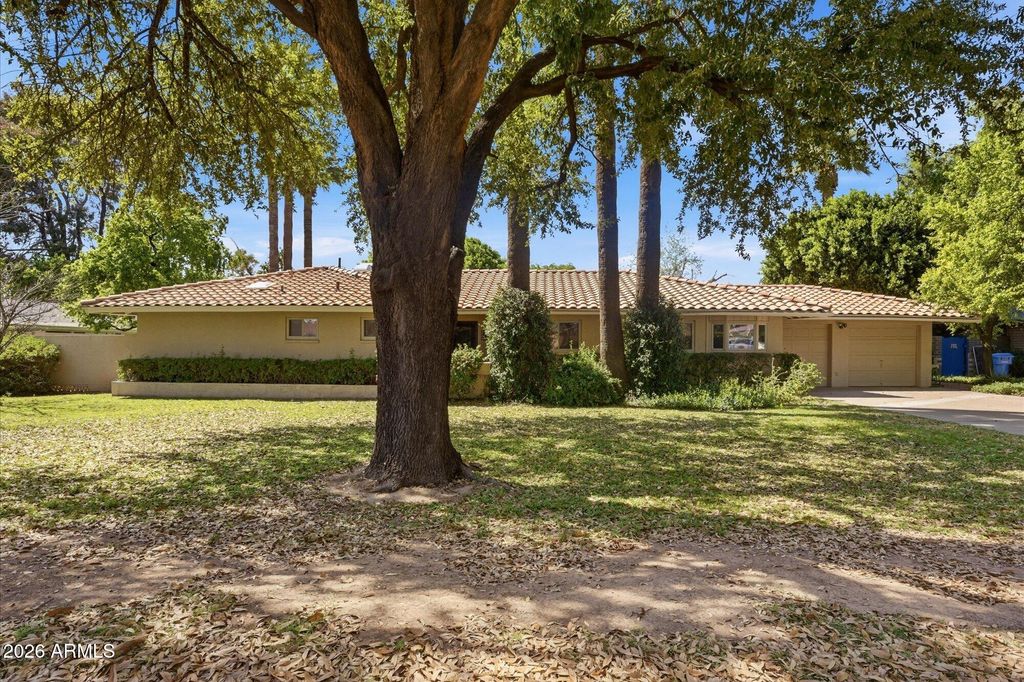 8324 N 8TH Avenue, Phoenix, AZ 85021