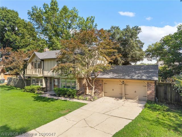 10018 Andover Place, Fort Smith, AR 72903