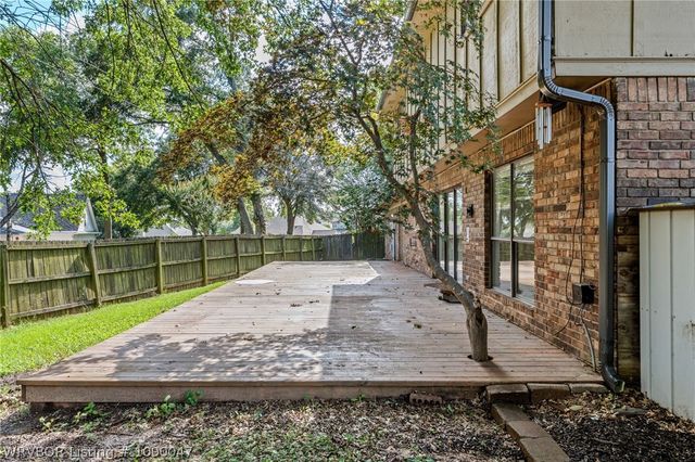 10018 Andover Place, Fort Smith, AR 72903