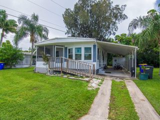 5000 SE Federal Highway 192, Stuart, FL 34997
