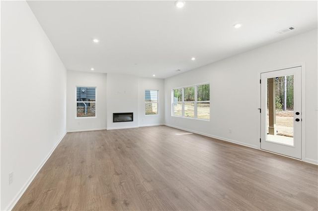 105 Everwood Court, Dallas, GA 30132