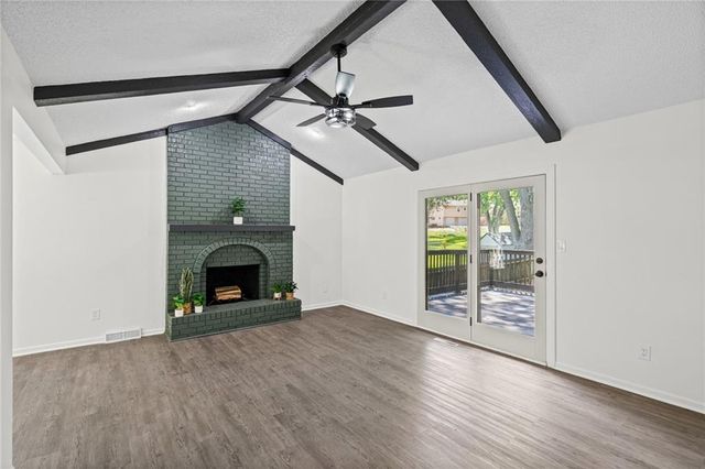 3004 Iva Drive, Independence, MO 64057
