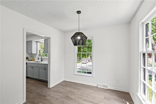 3004 Iva Drive, Independence, MO 64057