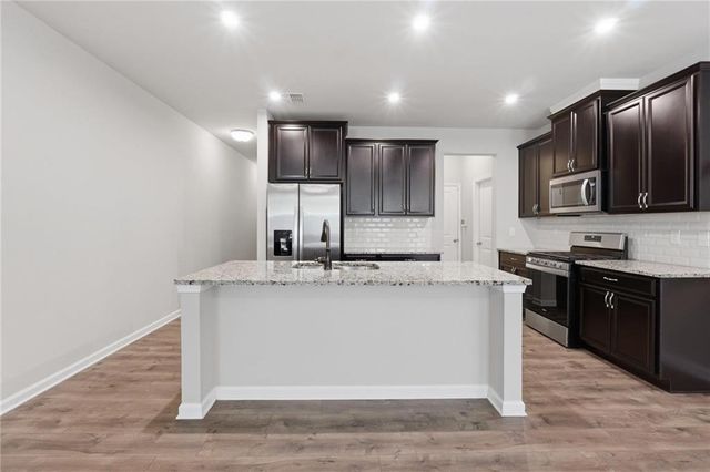 6159 Centennial Run, Atlanta, GA 30349