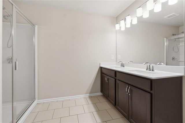 6159 Centennial Run, Atlanta, GA 30349