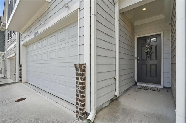 6159 Centennial Run, Atlanta, GA 30349
