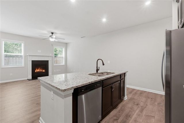 6159 Centennial Run, Atlanta, GA 30349