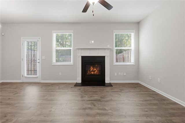 6159 Centennial Run, Atlanta, GA 30349