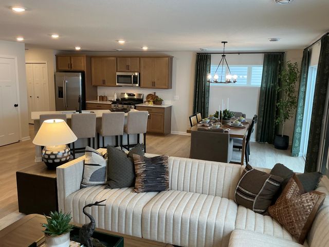 6150 157th Street N, Hugo, MN 55038