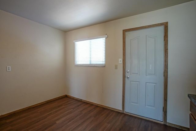 416 Kentucky Street SE, Albuquerque, NM 87108