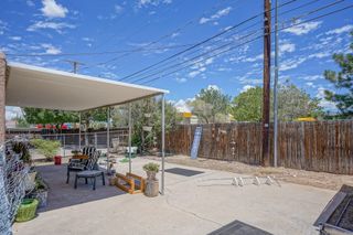 416 Kentucky Street SE, Albuquerque, NM 87108