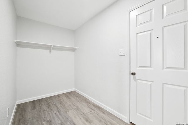 7323 Vista Grove, San Antonio, TX 78242