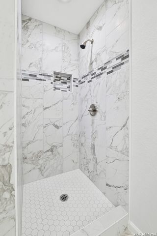 7323 Vista Grove, San Antonio, TX 78242