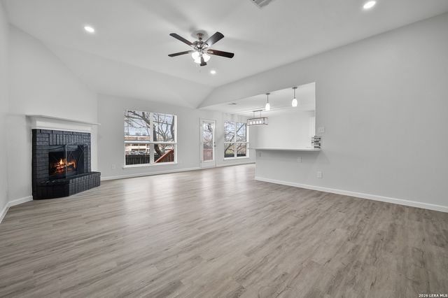 7323 Vista Grove, San Antonio, TX 78242