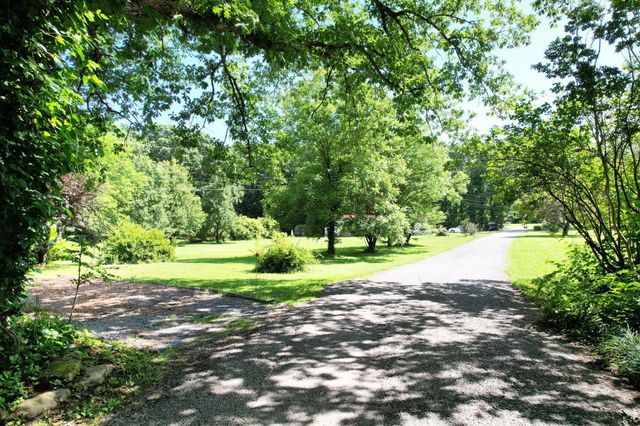 47 Stephens Road, Signal Mountain, TN 37377