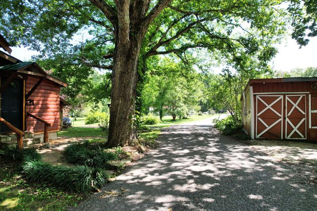 47 Stephens Road, Signal Mountain, TN 37377