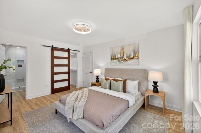 622 W Catawba Avenue, Mount Holly, NC 28120