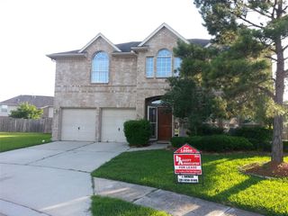 12111 Brenton Knoll Drive, Tomball, TX 77375