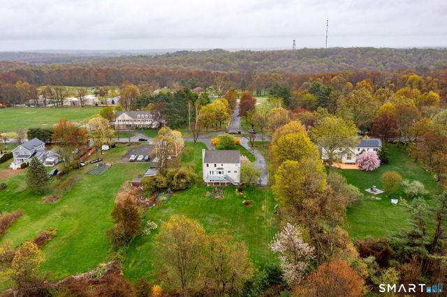 1057 Daniels Farm Road, Trumbull, CT 06611