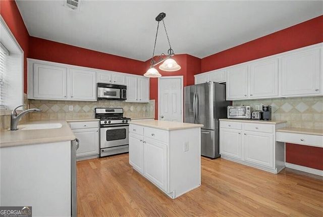 119 Normandy Drive, Woodstock, GA 30188