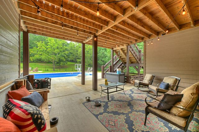 78 High Meadows Drive, Morganton, GA 30560