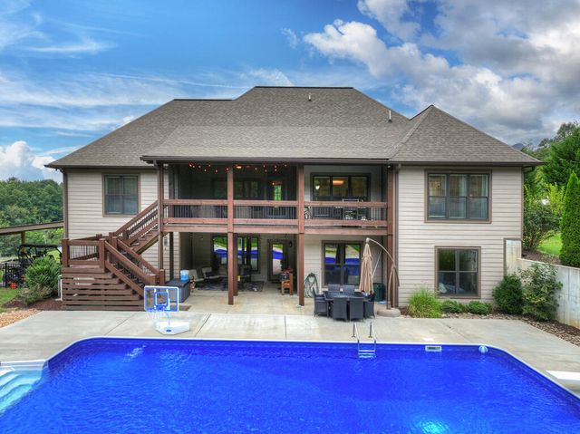 78 High Meadows Drive, Morganton, GA 30560