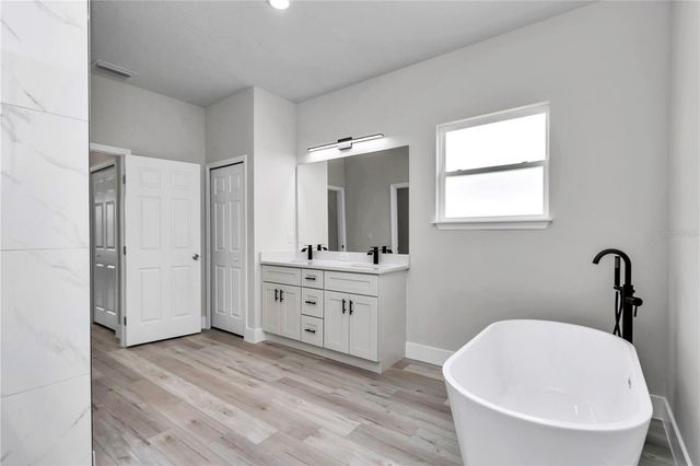 14935 SW 24TH CIRCLE, Ocala, FL 34473